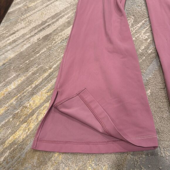 Lululemon pink Groove High-Rise Split-Hem Flared leggings Pant size 6 in EUC - Picture 3 of 9